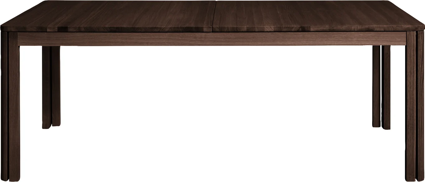 Spisebord 25, lakkert moccafarget eikefiner, inkl. 3 ileggsplater (plass til 6)