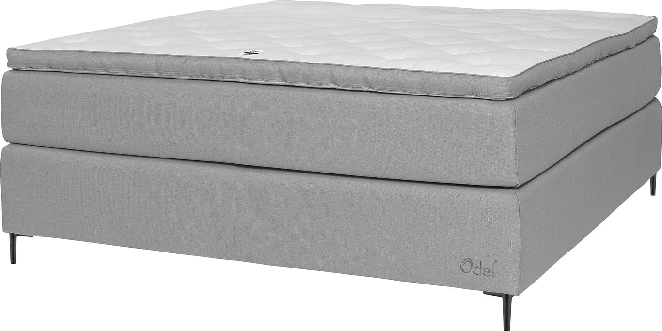 $Bilde av Odel Tind kontinentalseng 180x200 (Dis lys grå, medium/fast liggekomfort, med Odel 65 Eksklusiv overmadrass og ben)